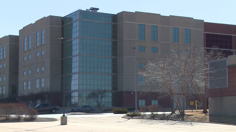 Winnebago Co. Sheriff’s Office lowers hiring age for corrections officers — WIFR news image